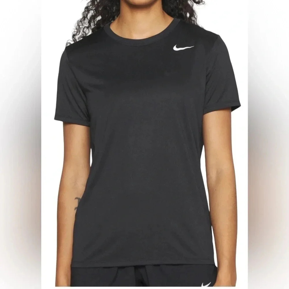 Nike dri fit women’s T-shirt Sz  L